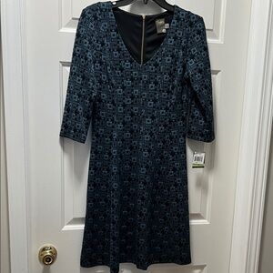 Taylor Black and Blue Patterned Long Sleeve Dress